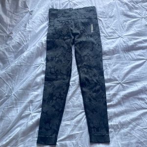 GYMSHARK LEGGINGS